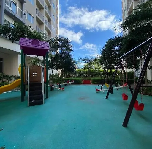 A Cozy 2 Bedroom Unit With A Parking At South Residences Sm Southmall Manila