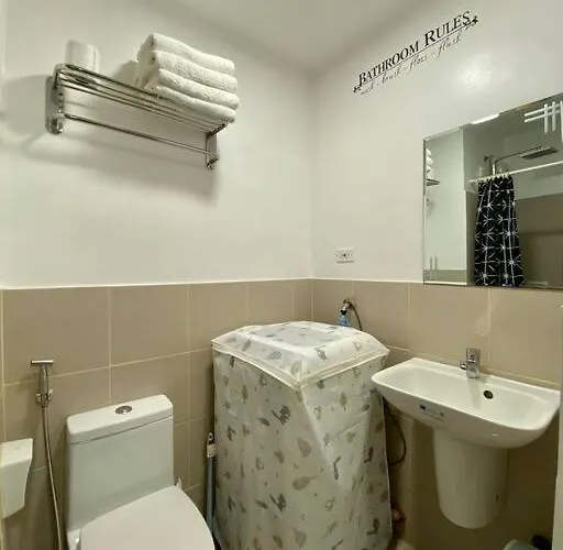 Apartment A Cozy 2 Bedroom Unit With A Parking At South Residences Sm Southmall